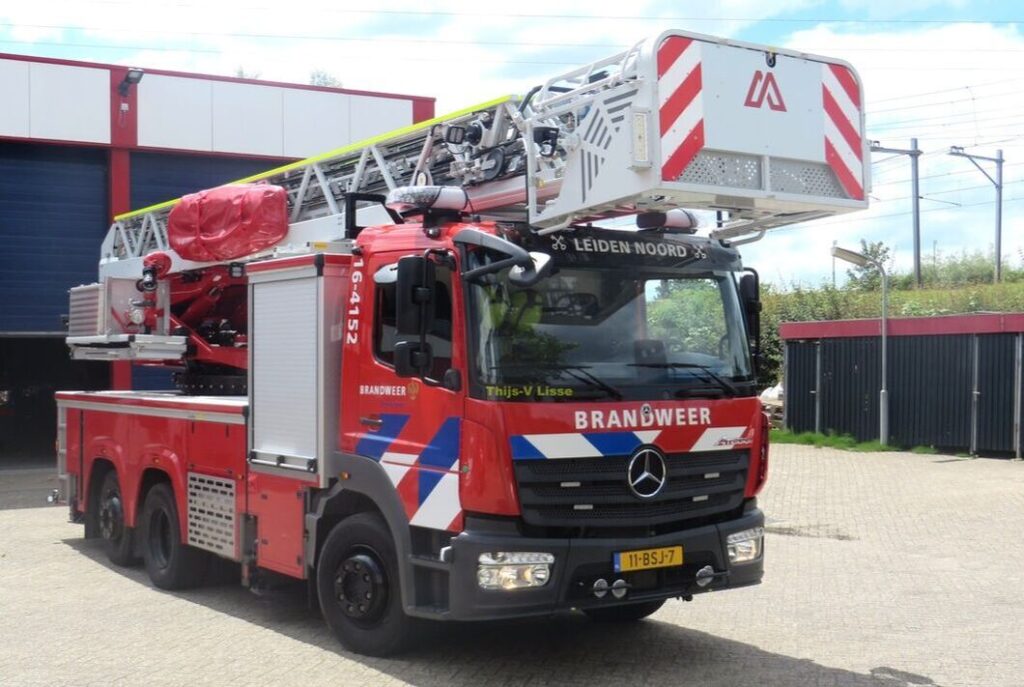 61-4152