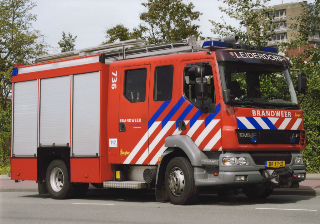 736_4330 DAF